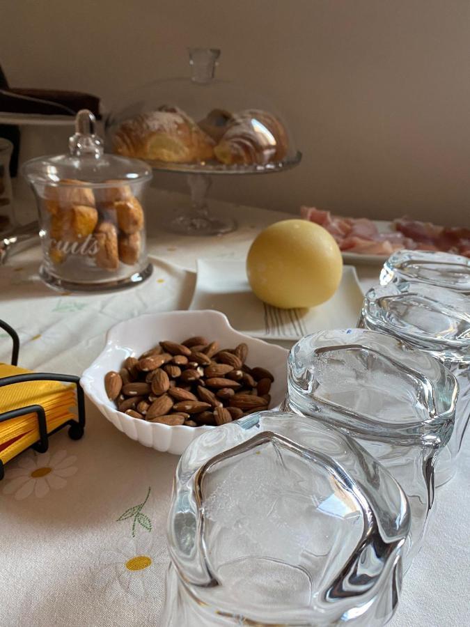 Uria Rooms & Suite B&B Vieste Bagian luar foto